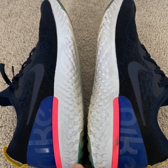 Nike Epic React Flyknit 1 - Picture 4 of 7